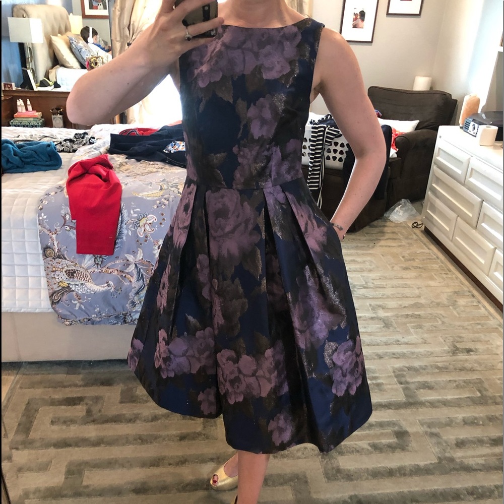 FALL SALE!🍁 Eliza J Dress with Pockets